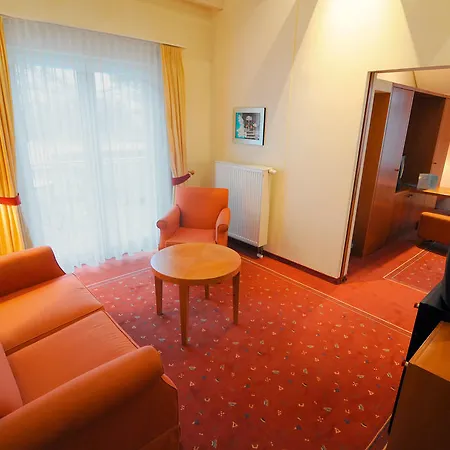 Haus Am מלון 3*