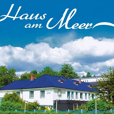 Haus Am Steinhude מלון 3*